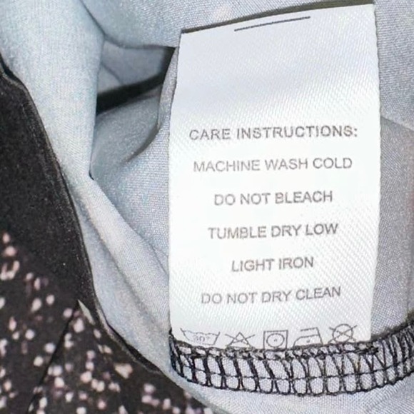 Splattered V Neck Silky Blouse - Picture 5 of 5